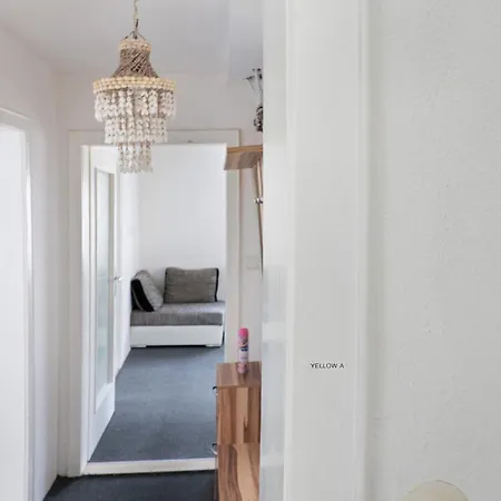 Yellow Appartement *